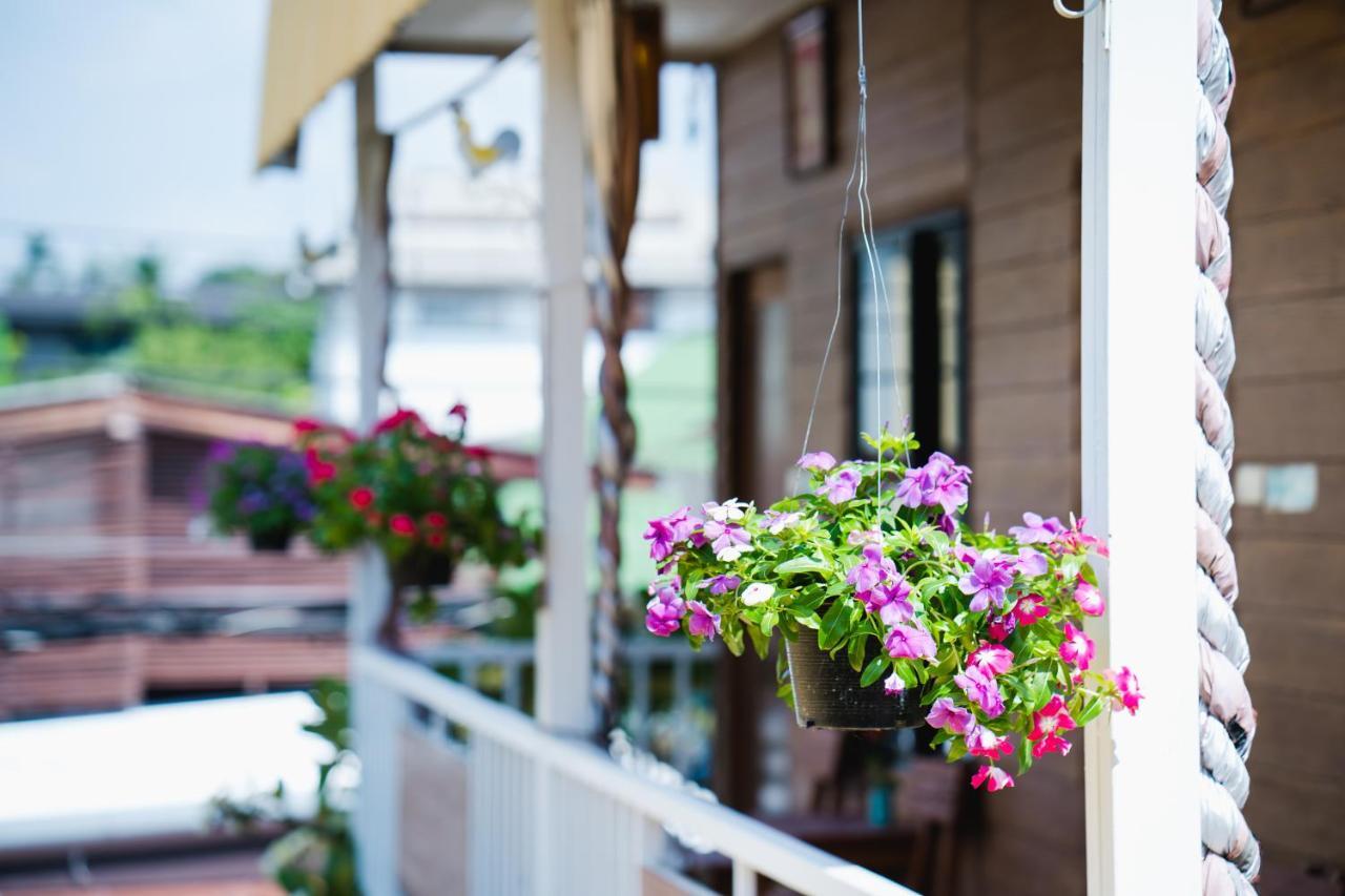 Hotel Sabuy Chiangmai Chiang Mai Exterior foto